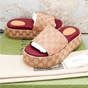 GUCCI Monogram Angelina Platform Sandals Slides
